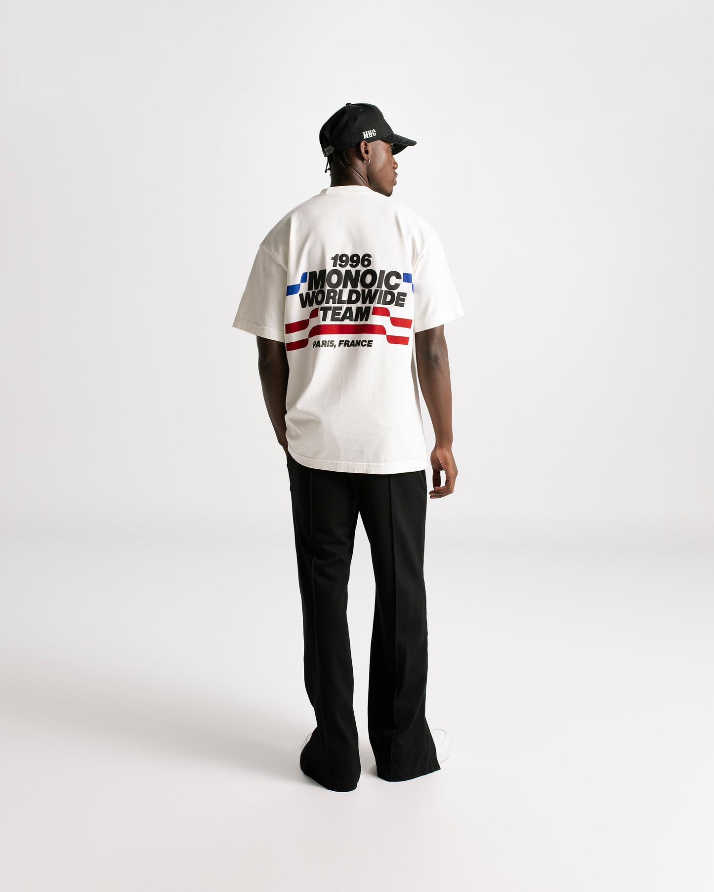 Camiseta Worldwide Team - Blanco Hueso