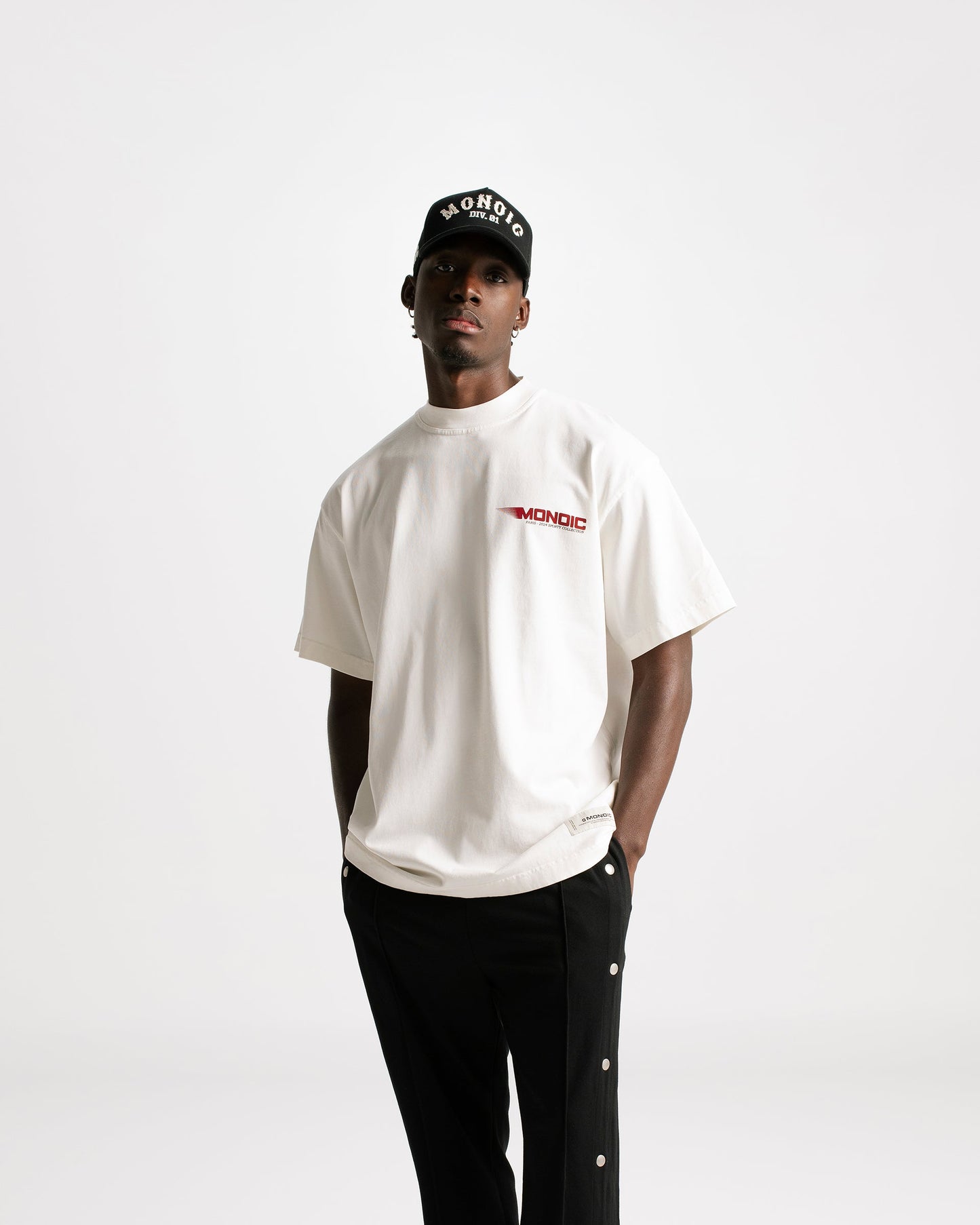 Camiseta Worldwide Team - Blanco Hueso